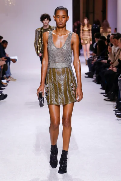 Look 33
